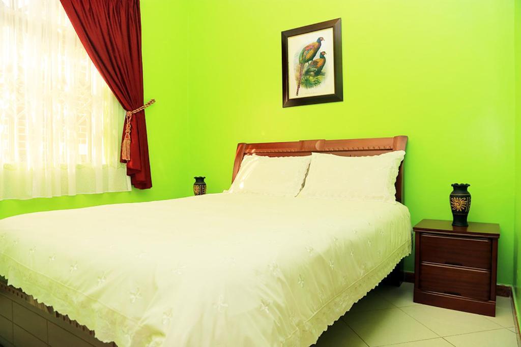 Vila Plot 4 Kavuma Close Kampala Exteriér fotografie