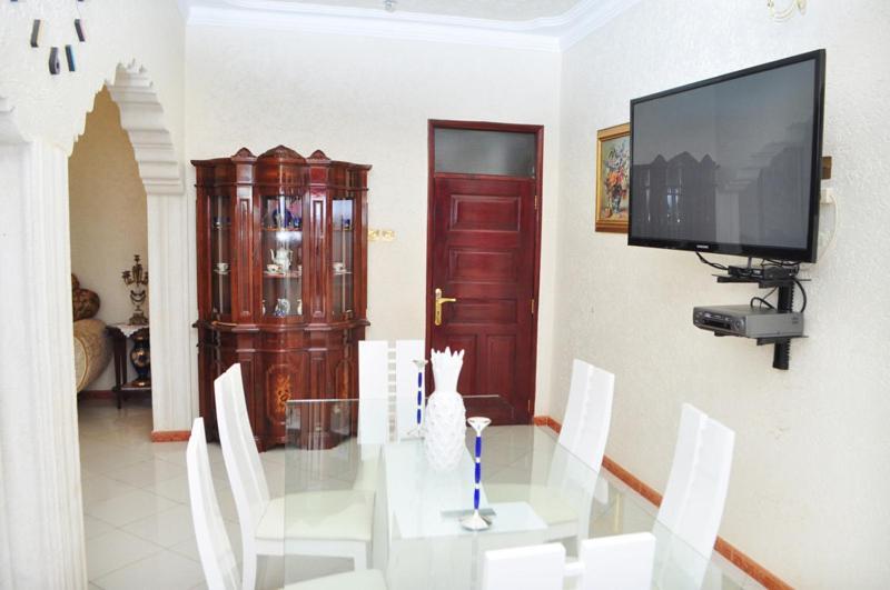 Vila Plot 4 Kavuma Close Kampala Exteriér fotografie